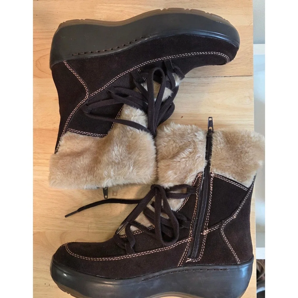 Baretraps Furry Brown Suede Faux Fur Lined Lace Up Side Zip Winter Boots 7.5M